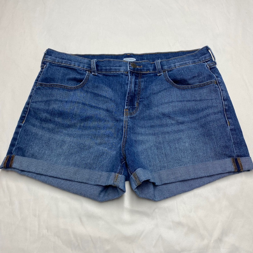 Old Navy Womens Medium Wash Cuffed Denim Shorts Blue Size 14 Mid-Rise Stretch